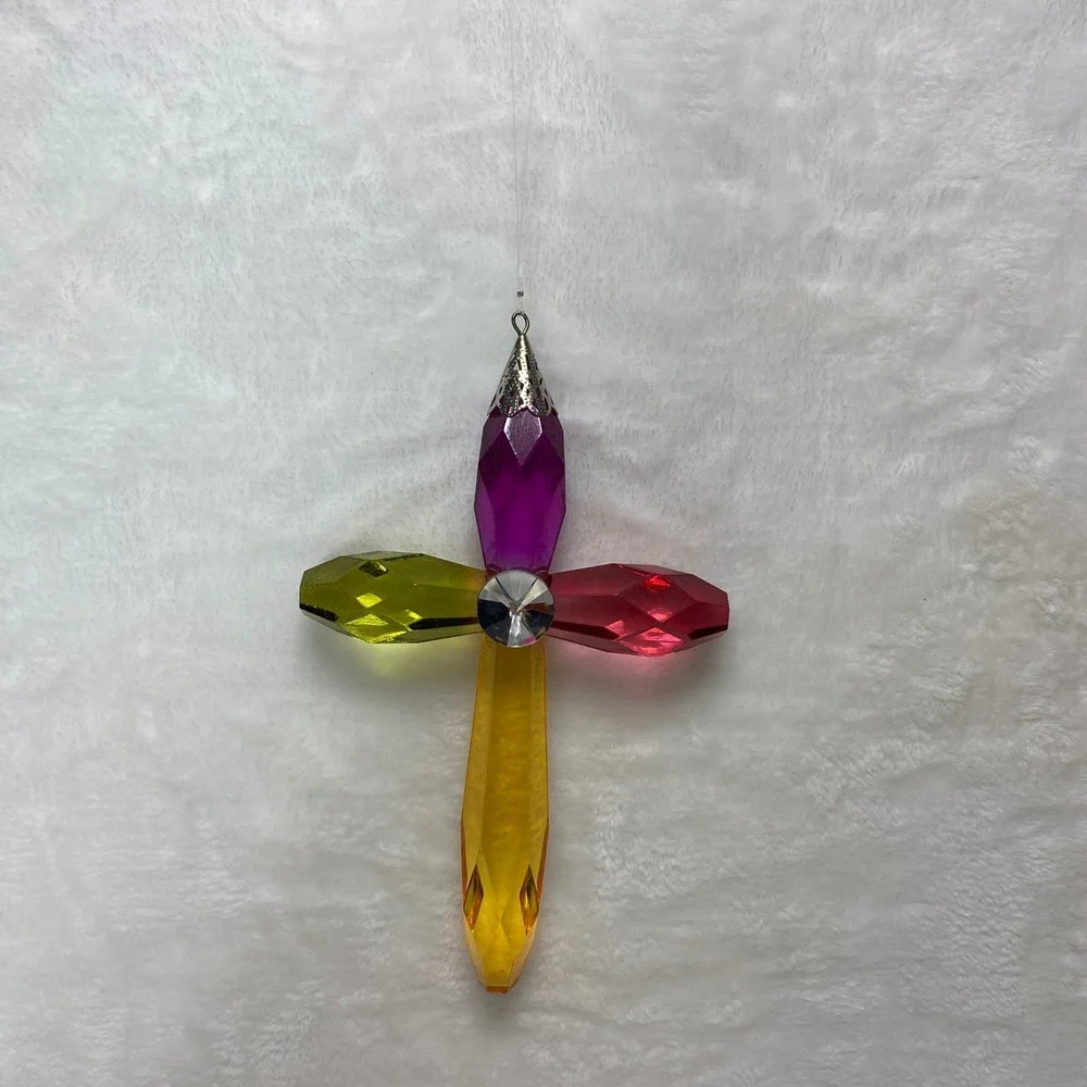 Crystal Expressions vibrant crystal
